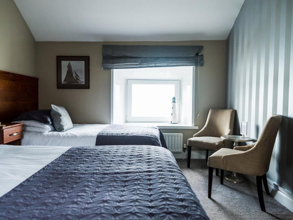 Pier 36 Hotel Donaghadee Bilik gambar