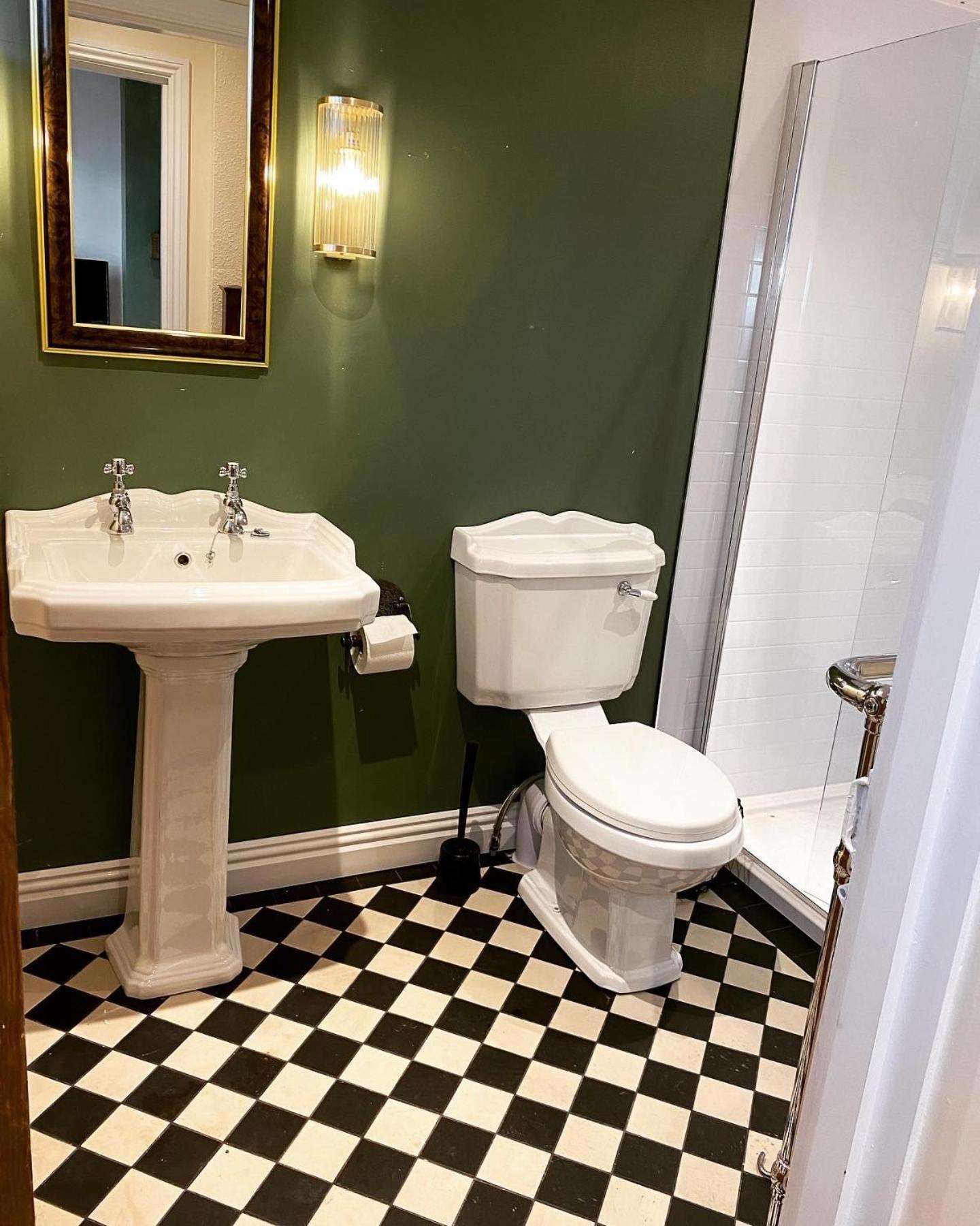 Pier 36 Hotel Donaghadee Bilik gambar